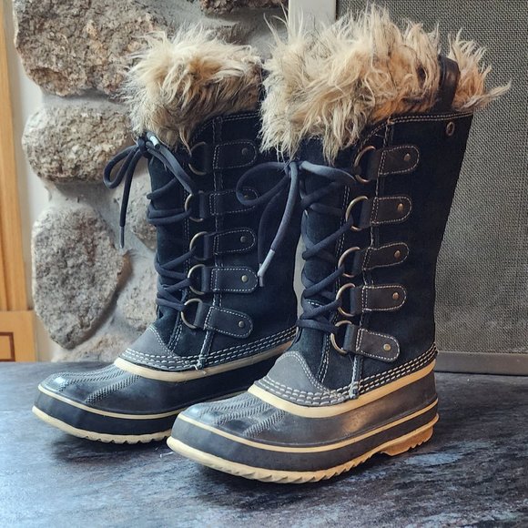 Sorel "Joan Of Arctic" Black/Cream Snow Boots Size 6 - Picture 1 of 16